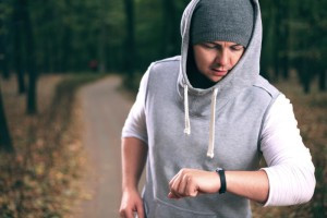 Geräte wie Pulsuhren und Aktivitätstracker sind sehr motivierend.