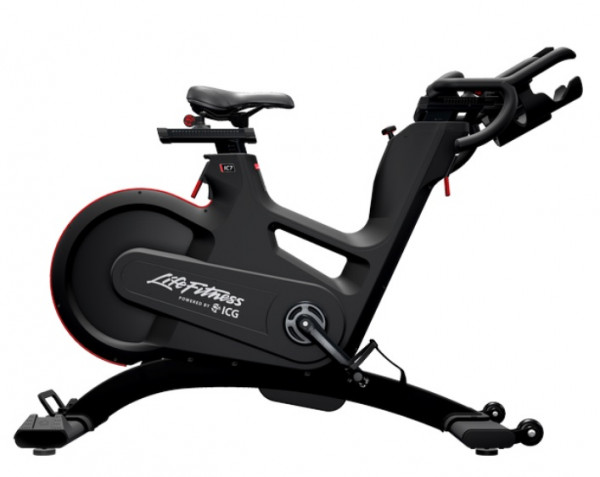 Life Fitness ICG IC7 Indoor Cycle NEUES Modell mit TFT Computer 2.0 inkl.Tablethalterung inkl. Matte